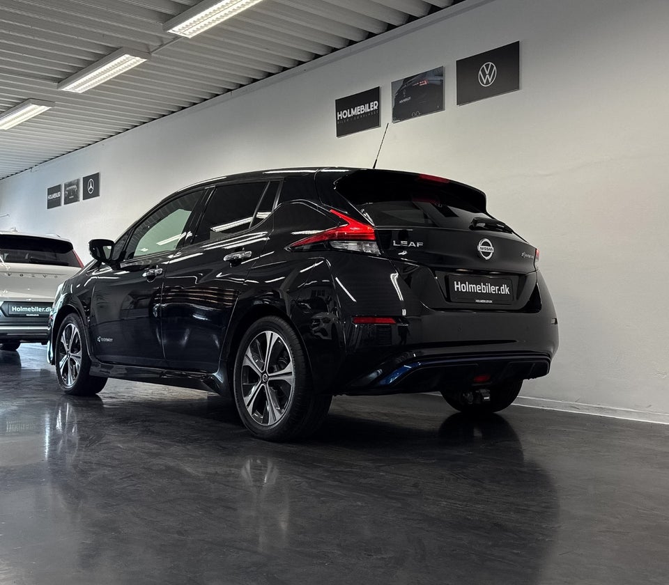 Nissan Leaf 62 e+ Tekna 5d