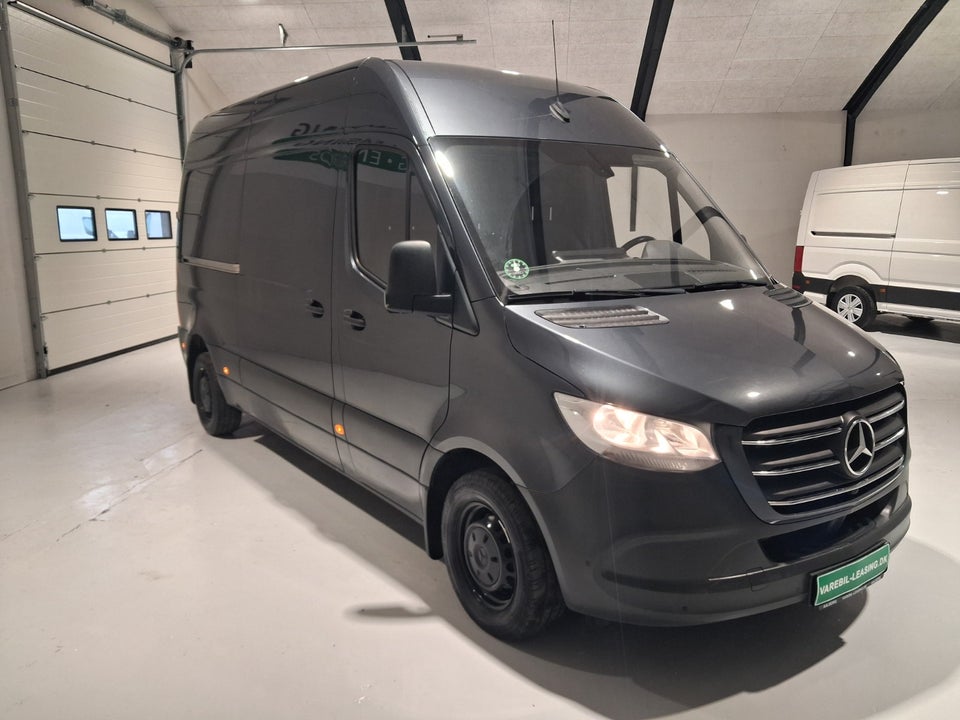 Mercedes Sprinter 214 2,2 CDi A2 Kassevogn aut. FWD