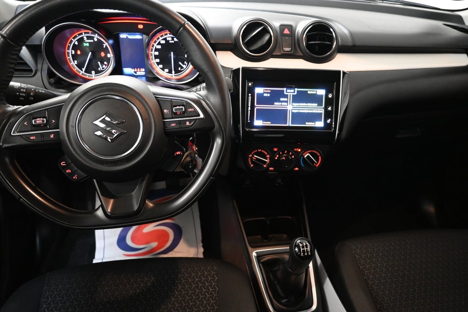 Suzuki Swift 1,2 mHybrid Action 5d