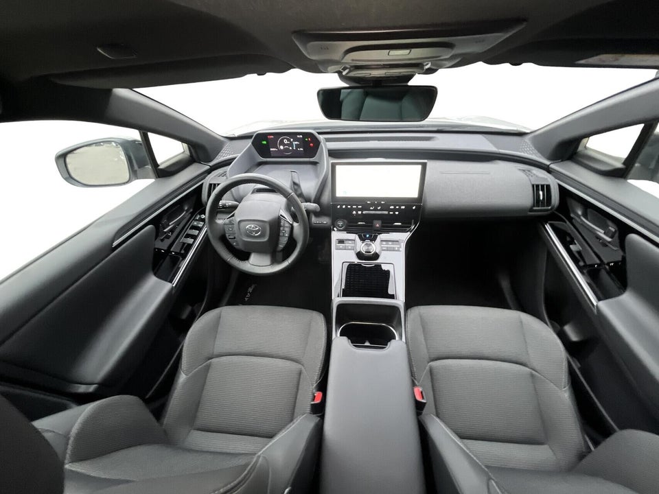 Toyota bZ4X Active 5d