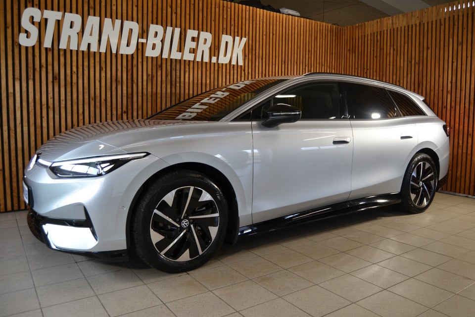 VW ID.7 77 Style Tourer 5d