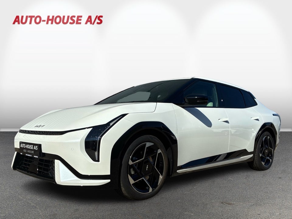 Kia EV4 81 Long Range GT-Line Fastback 4d
