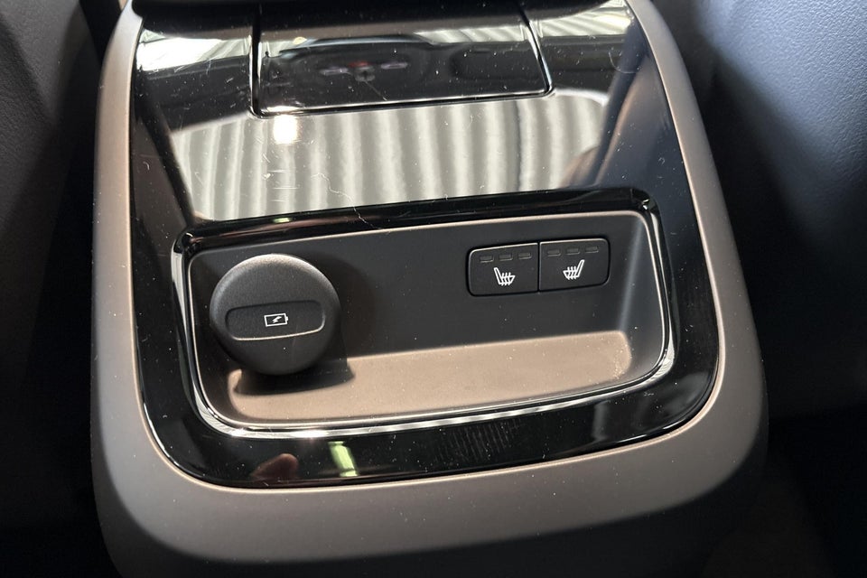 Volvo V90 2,0 T8 ReCharge Ultimate Dark aut. AWD 5d