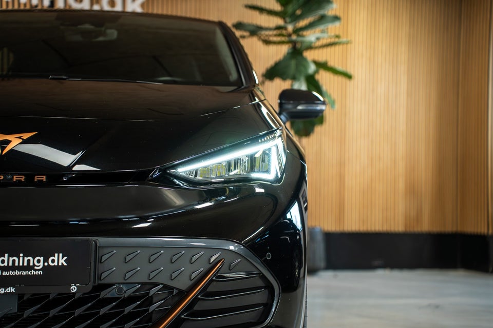 Cupra Born 77 Pasión 5d