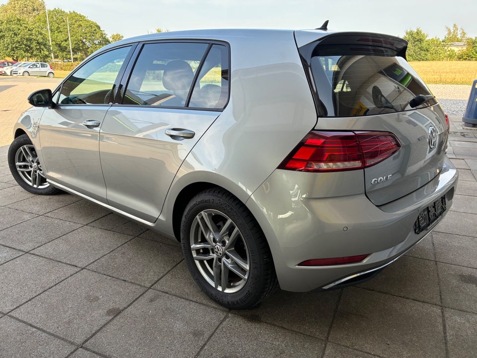 VW Golf VII 1,5 TSi 130 Comfortline DSG 5d