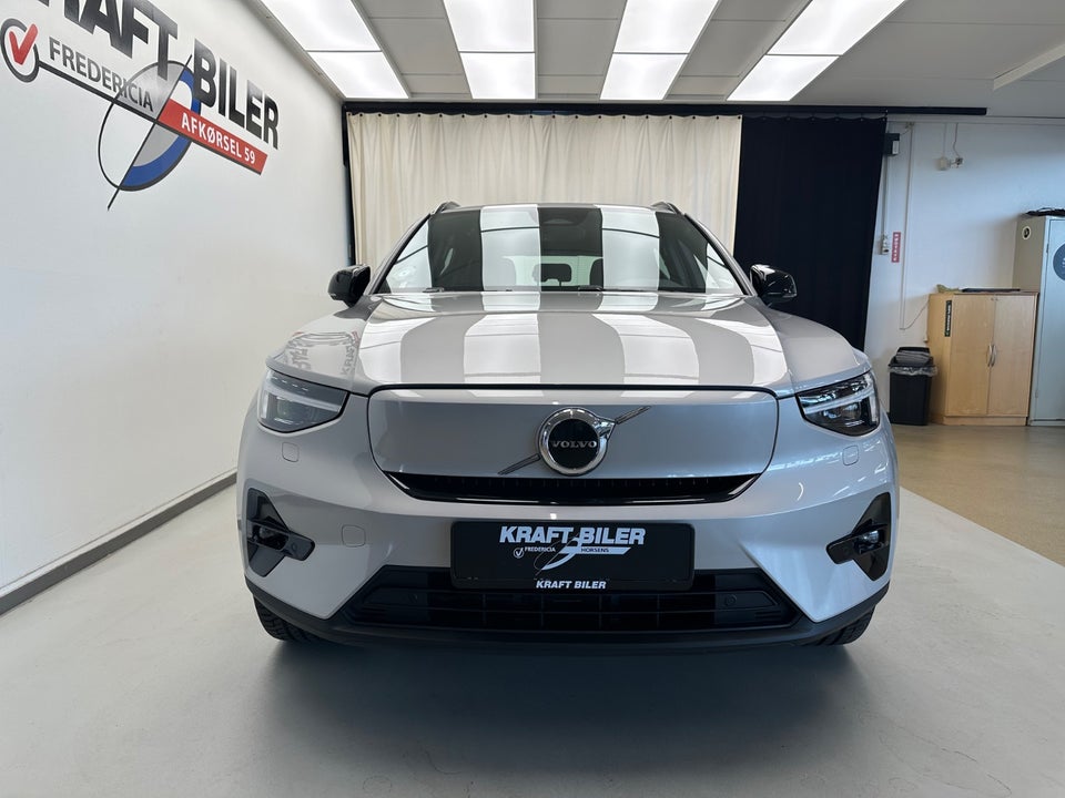 Volvo XC40 ReCharge Extended Range Plus 5d