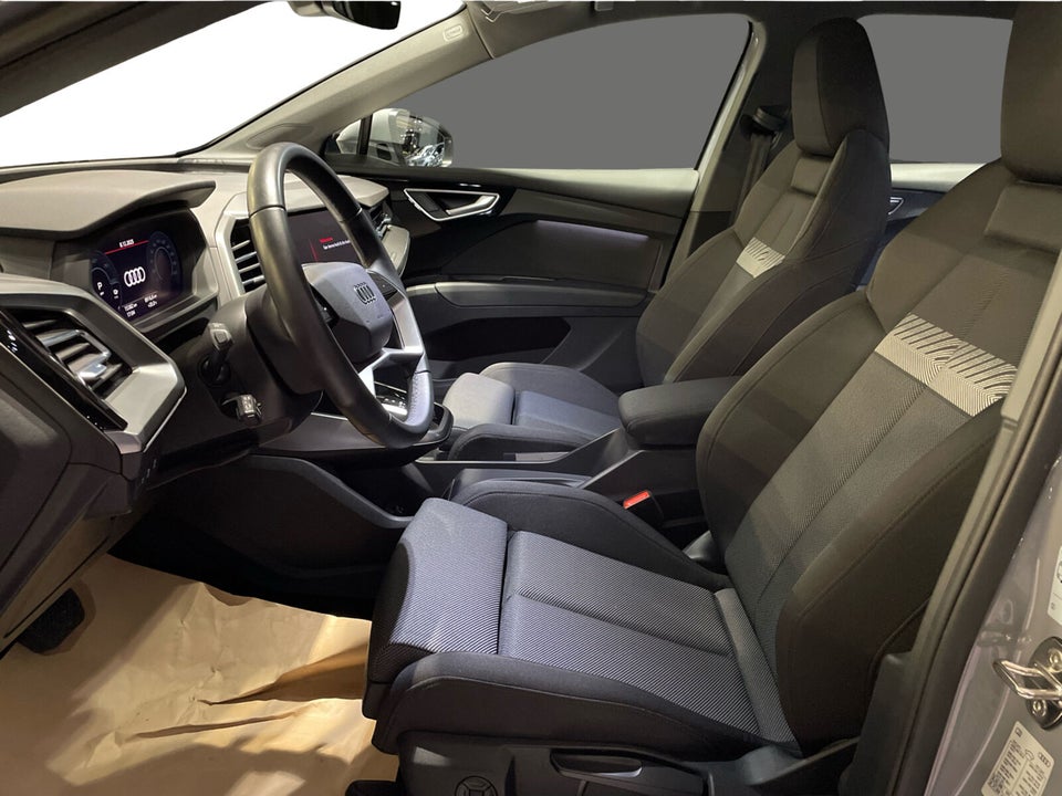 Audi Q4 e-tron 40 Attitude 5d