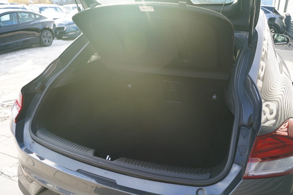 Hyundai i30 1,4 T-GDi Trend Fastback DCT 5d