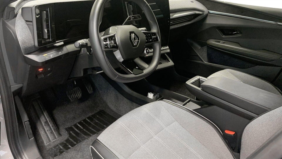 Renault Megane E-Tech 60 Techno 5d