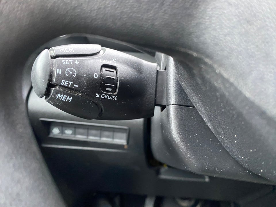 Peugeot Partner 1,5 BlueHDi 100 L2V2 Grip Van