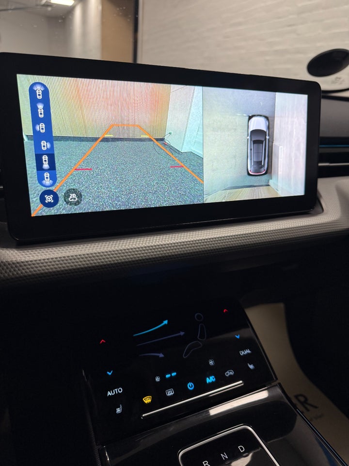 Aiways U5 Premium 5d