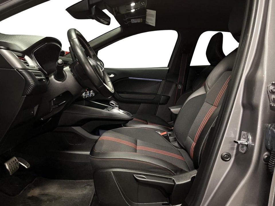 Renault Captur 1,6 E-Tech R.S. Line 5d