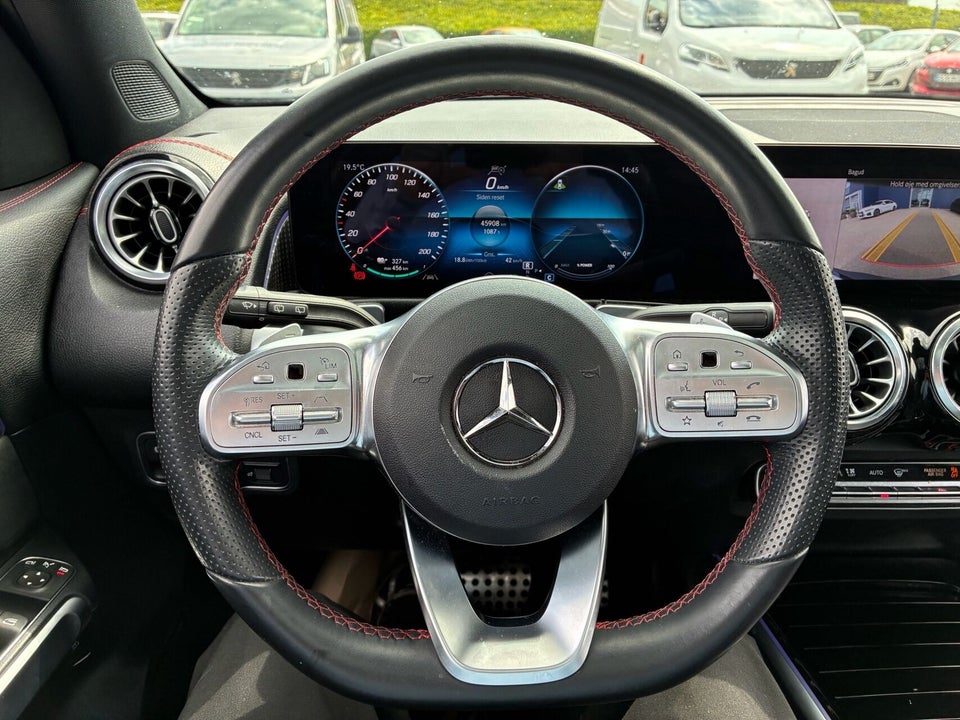 Mercedes EQB250+ AMG Premium 5d