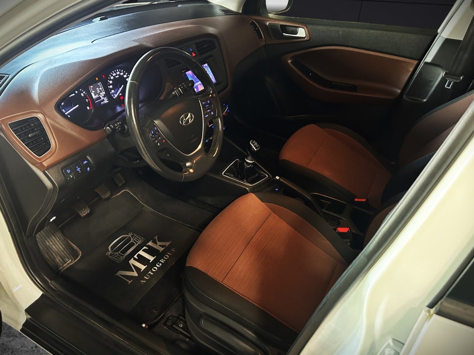 Hyundai i20 1,4 Trend 5d
