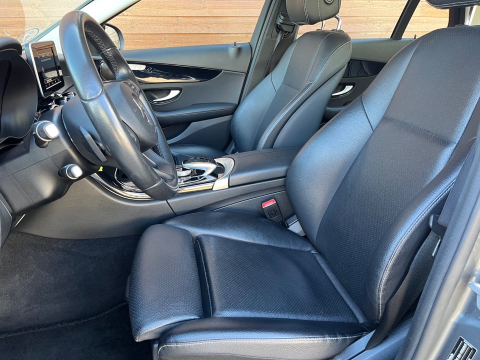 Mercedes C200 2,0 stc. aut. 5d