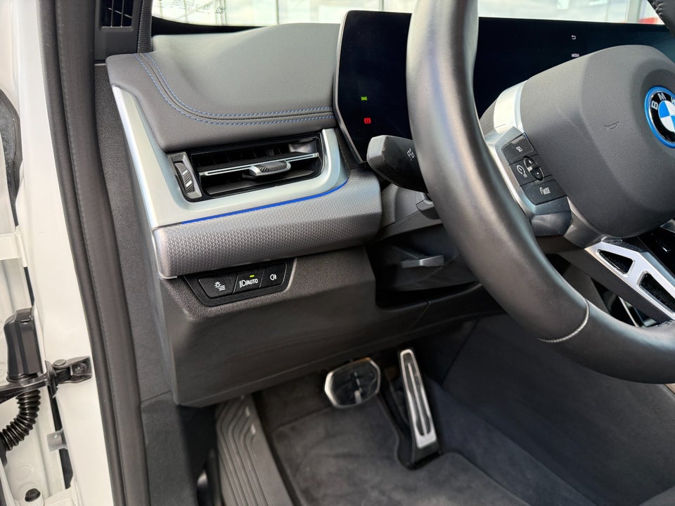 BMW iX1 eDrive20 M-Sport 5d