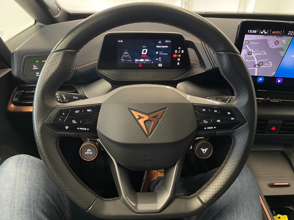 Cupra Born 58 e-Boost Dinamica Pack High 5d