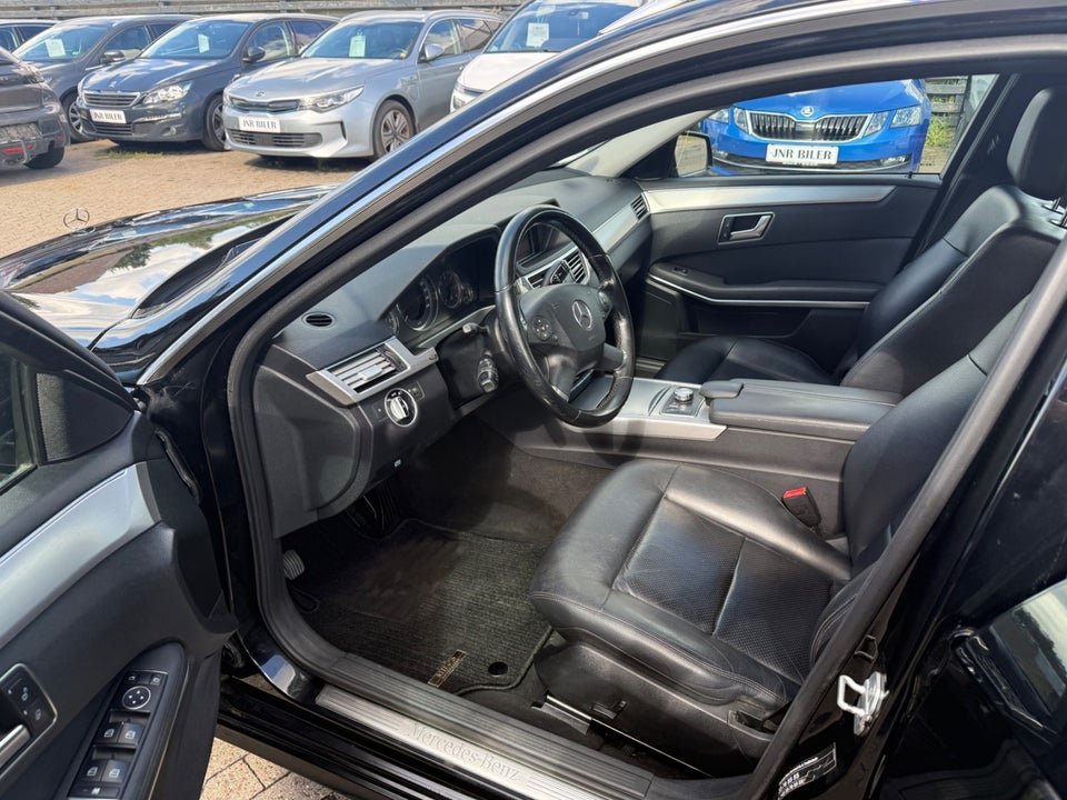 Mercedes E200 2,2 CDi Avantgarde stc. aut. 5d