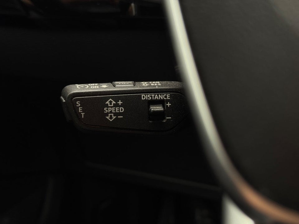 Audi e-tron 55 S-line quattro 5d