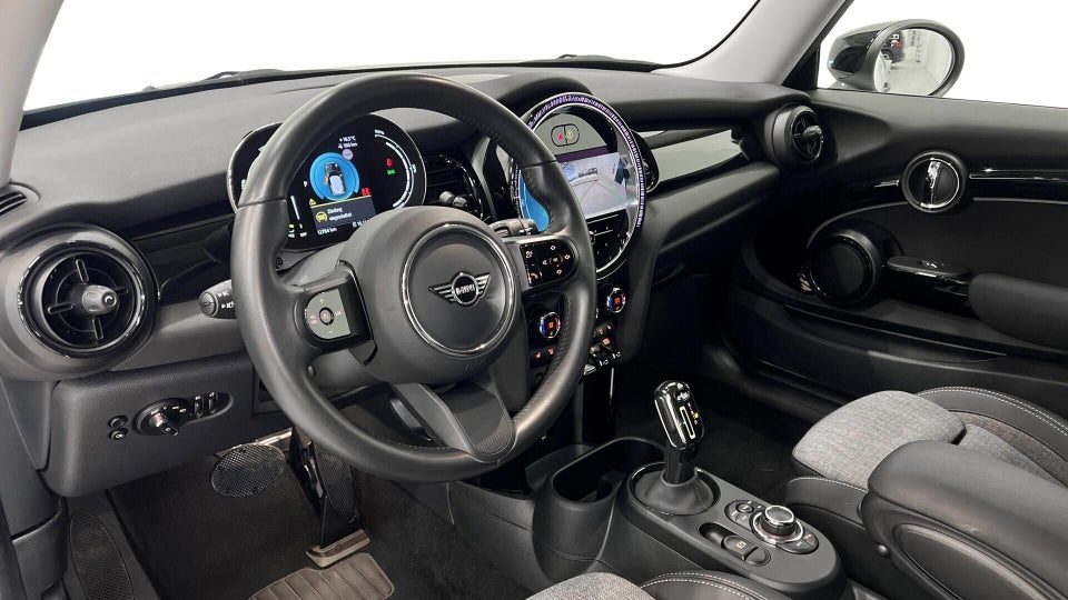 MINI Cooper SE Classic Trim 3d