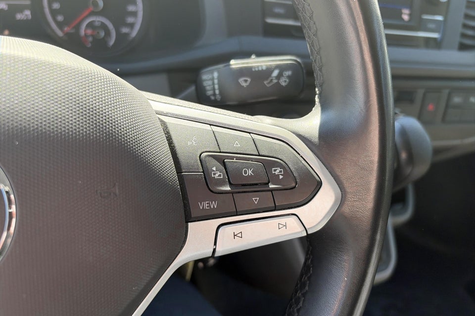 VW Transporter 2,0 TDi 150 Kassevogn DSG lang