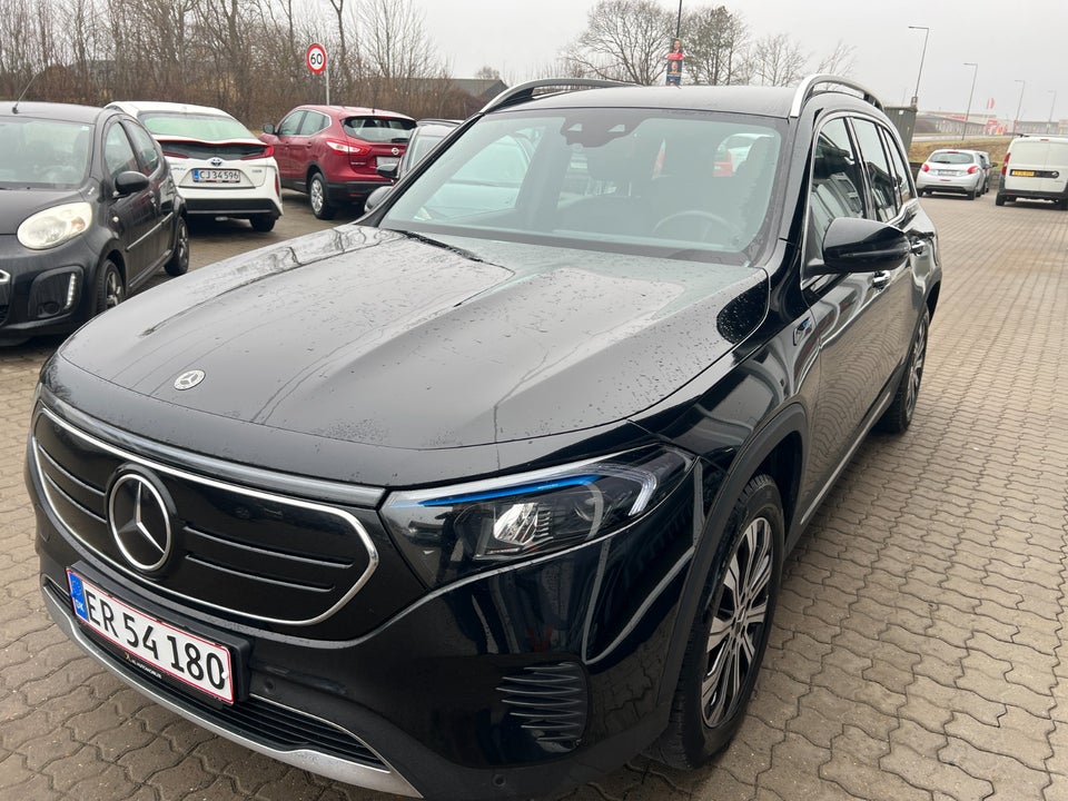 Mercedes EQB300 Progressive 4Matic 5d