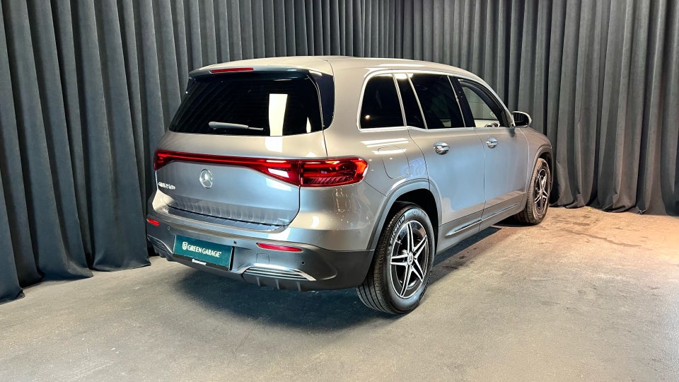 Mercedes EQB250+ AMG Line 5d