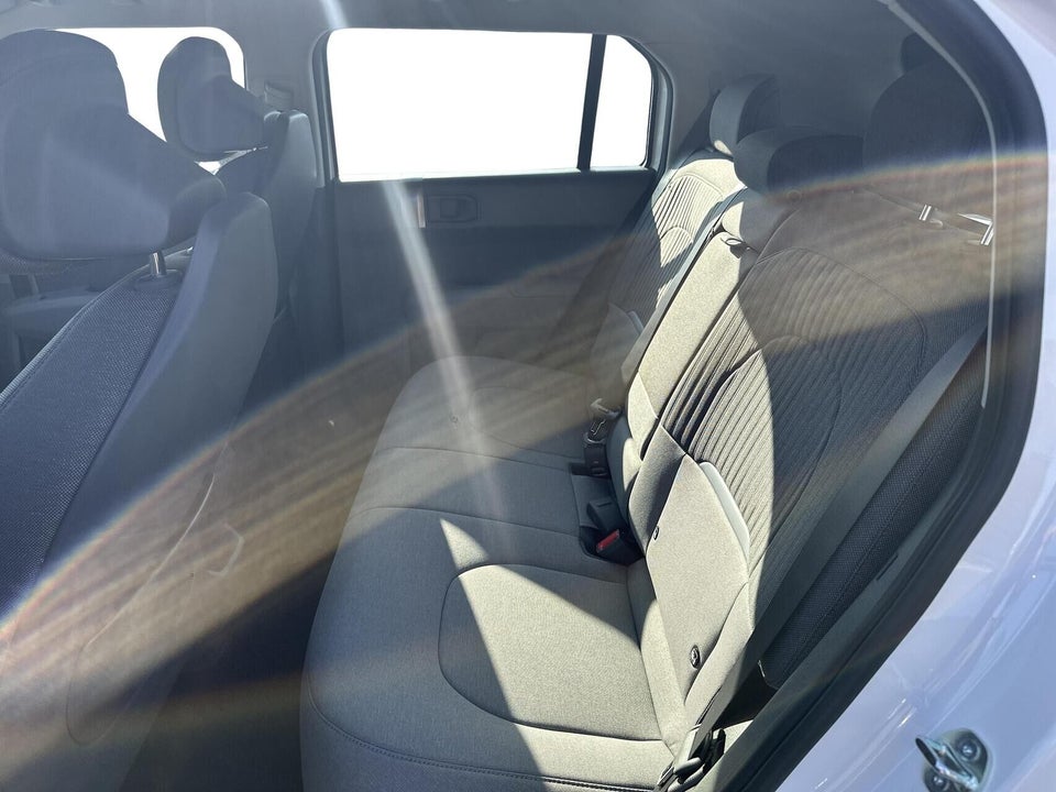 Kia EV3 58 Standard Range Access 5d