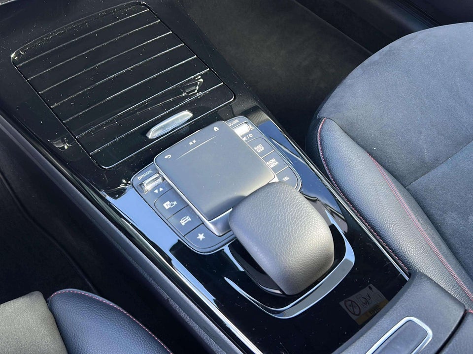 Mercedes CLA200 1,3 Advantage AMG Coupé aut. 4d