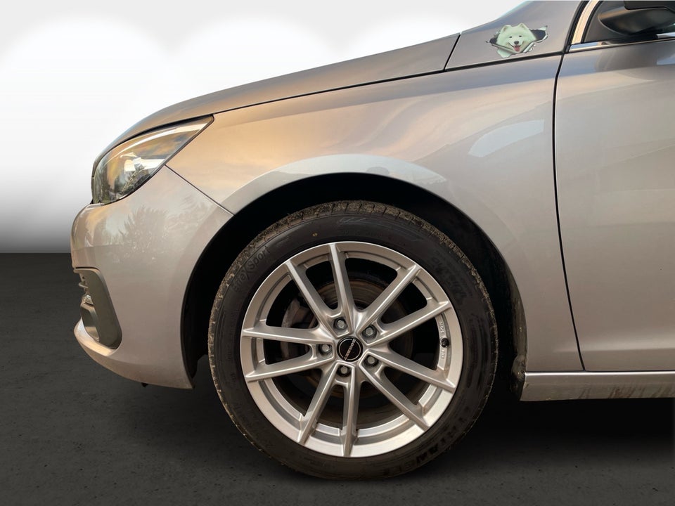 Peugeot 308 1,6 BlueHDi 120 Allure SW 5d