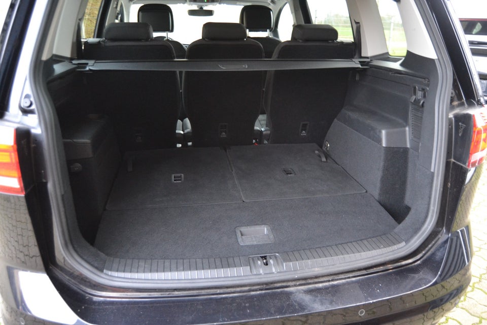 VW Touran 1,5 TSi 150 Highline DSG 7prs 5d