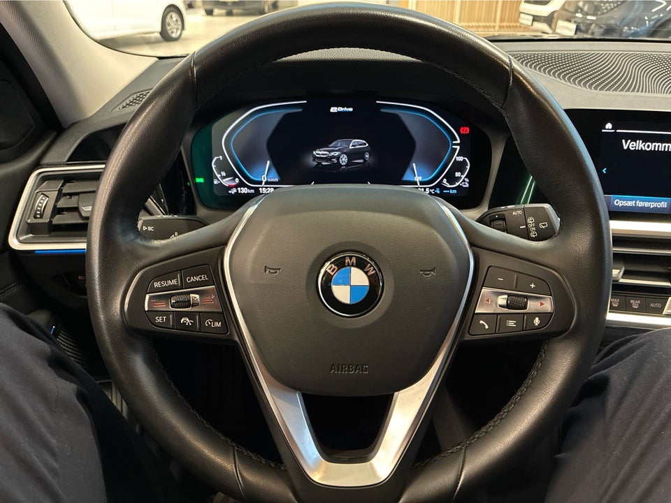 BMW 330e 2,0 Touring Sport Line aut. 5d