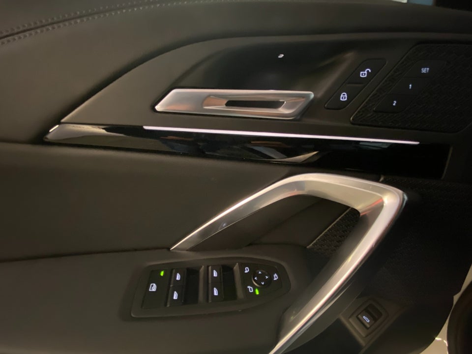 BMW iX1 xDrive30 X-Line 5d