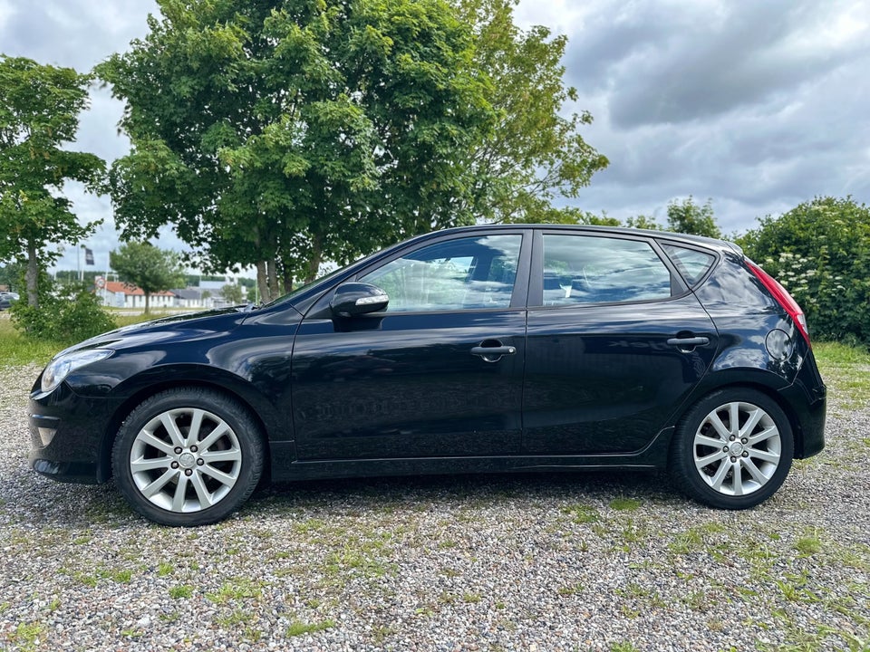 Hyundai i30 1,4 CVVT Comfort 5d