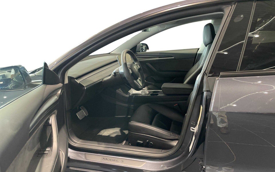 Tesla Model 3 Performance AWD 4d