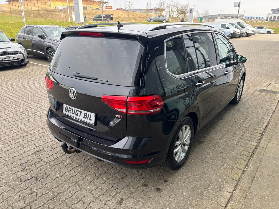 VW Touran 1,4 TSi 150 Highline 7prs 5d