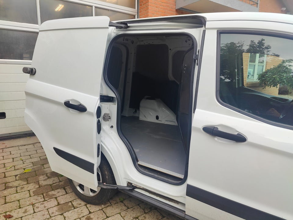 Ford Transit Courier 1,5 TDCi 100 Trend Van 4d