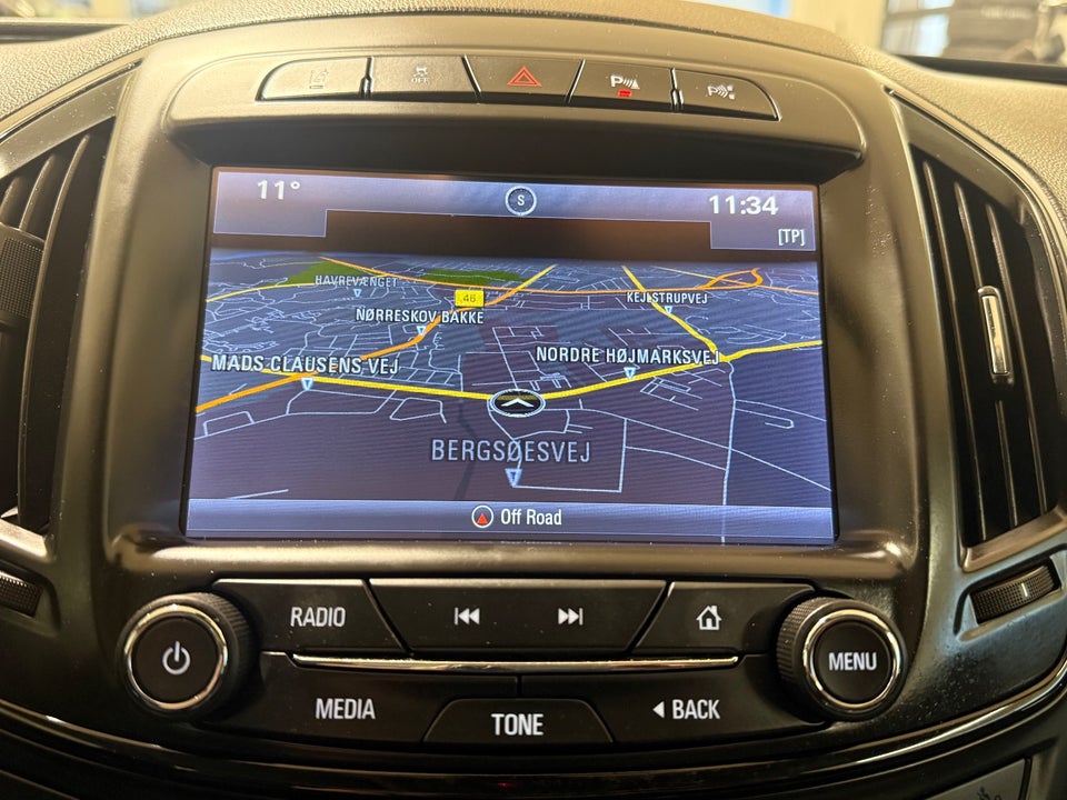 Opel Insignia 1,6 CDTi 136 Cosmo Sports Tourer 5d