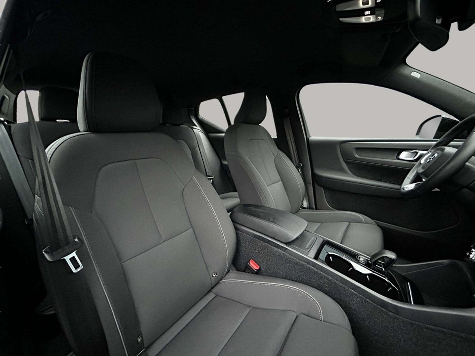 Volvo XC40 P6 ReCharge Core 5d