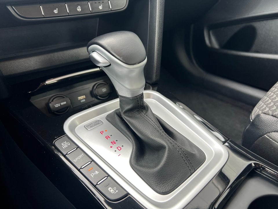 Kia XCeed 1,6 PHEV Upgrade DCT 5d