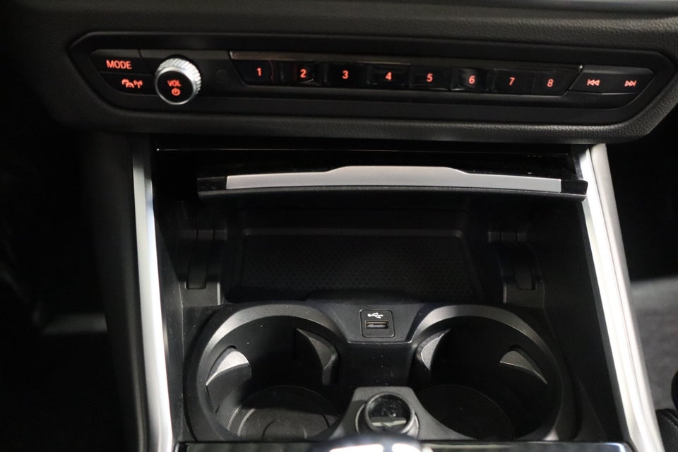 BMW 330e 2,0 Touring Sport Line aut. 5d