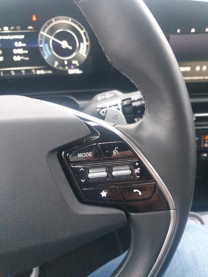 Kia Niro 64 EV Prestige 5d