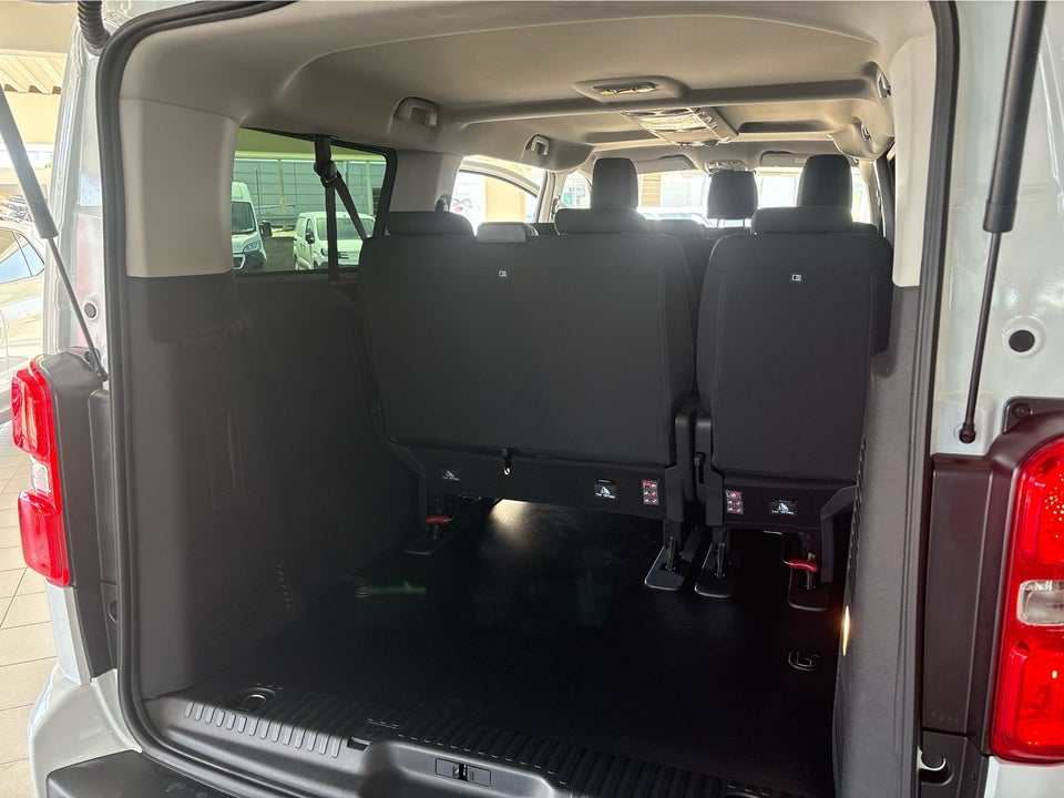 Opel Zafira-e Life 75 L3 Shuttle