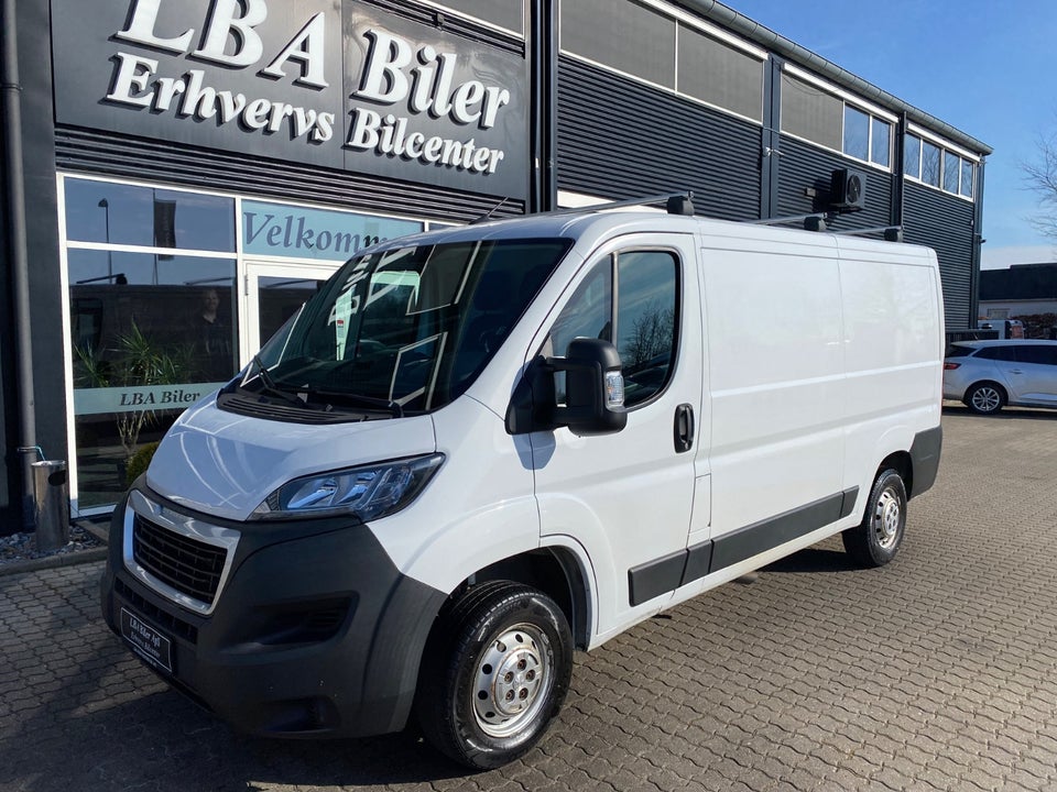 Peugeot Boxer 333 2,2 BlueHDi 140 L2H1 Premium