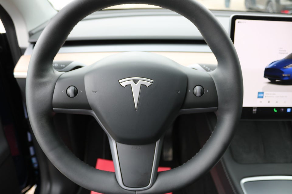 Tesla Model Y RWD 5d