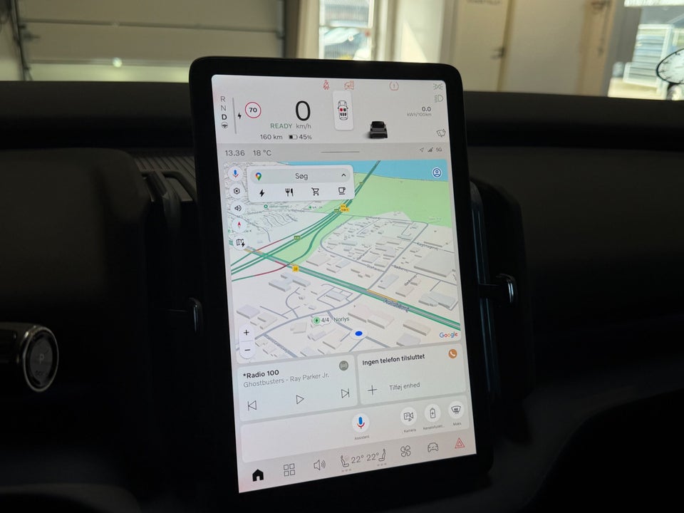 Volvo EX30 Extended Range Plus 5d