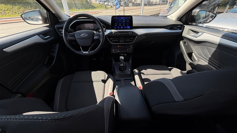 Ford Focus 1,0 EcoBoost Connected 5d