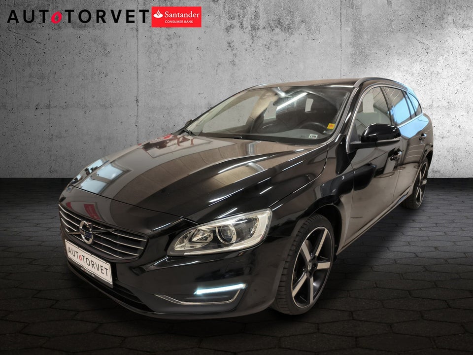 Volvo V60 2,0 D3 150 Momentum aut. 5d