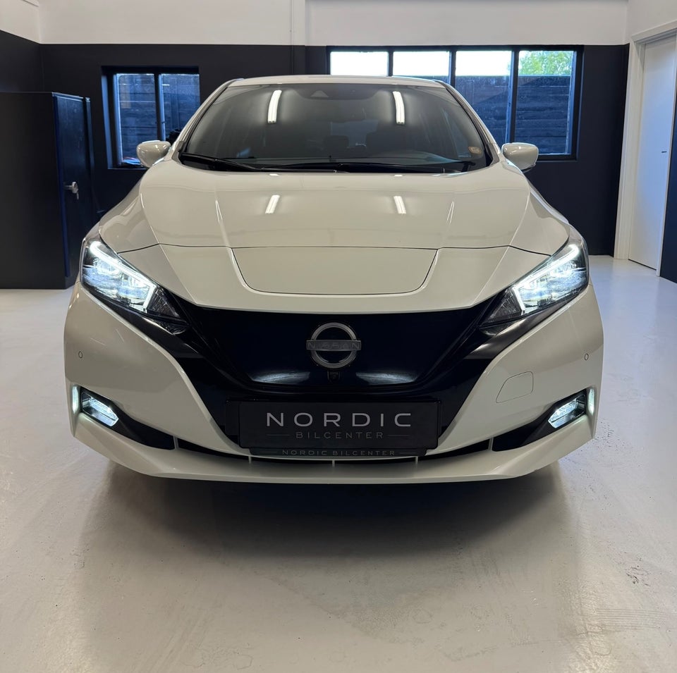 Nissan Leaf 39 N-Connecta 5d
