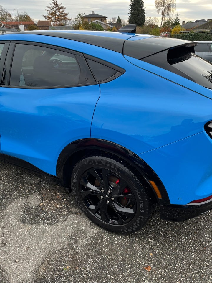 Ford Mustang Mach-E 98 Premium Extended Range 5d